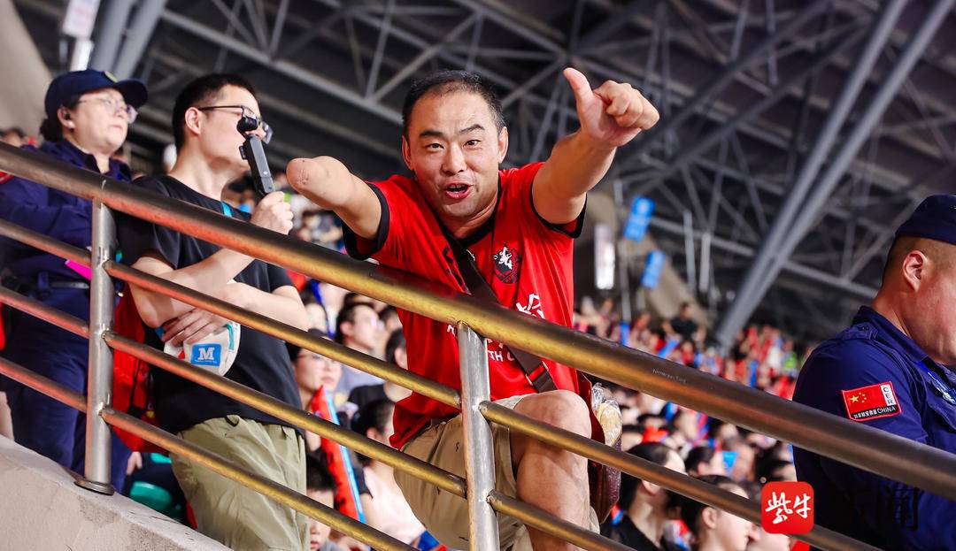 爱心为残疾, 通过爱心捐