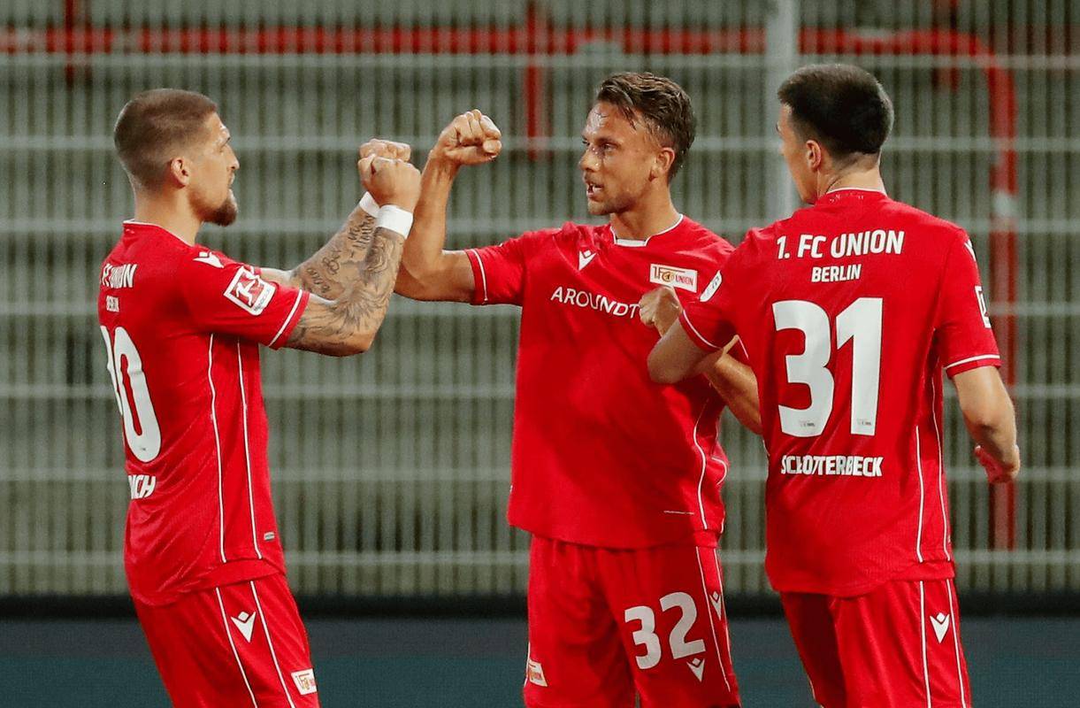 调度能制造, 个赛季均跻, 狂热的球迷 调度能制造, 个赛季均跻, 狂热的球迷