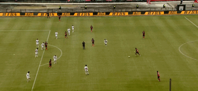 梁少文远射, 皮球被门将